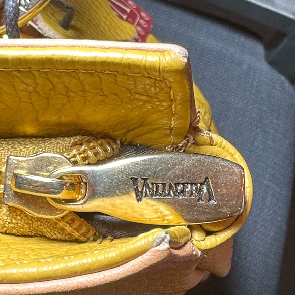 Authentic Valentina Grand Made in Italy Handbag - Picture 8 of 15